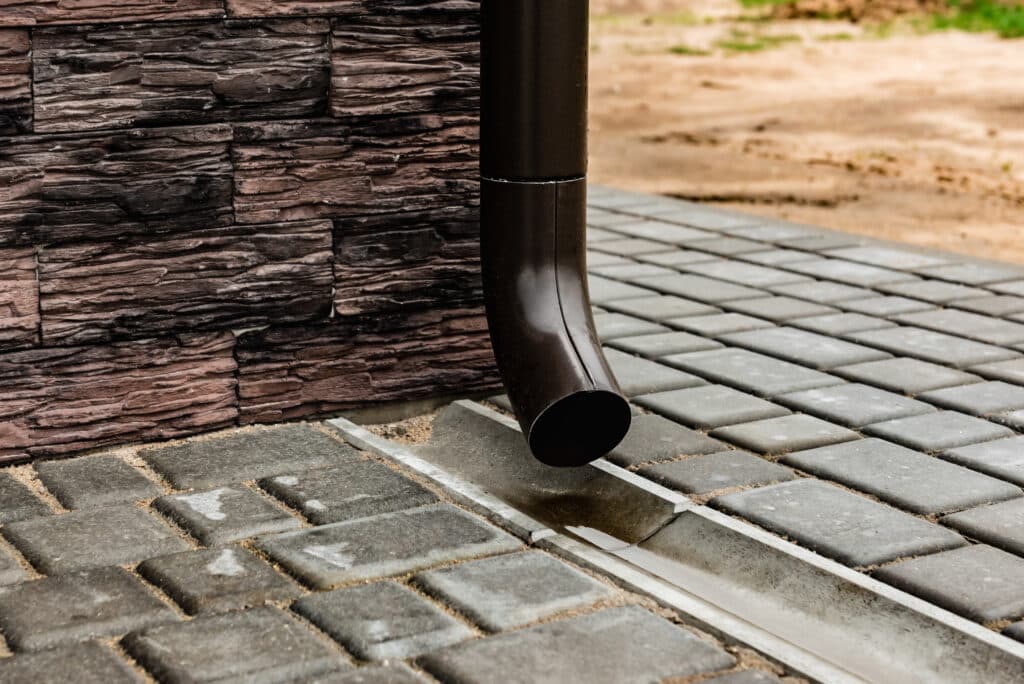 Pose et entretien de gouttières à Arras