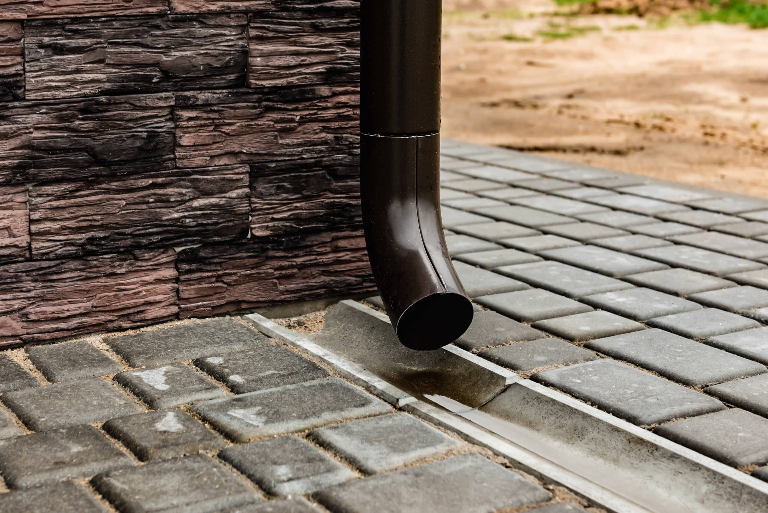 Pose et entretien de gouttières à Arras